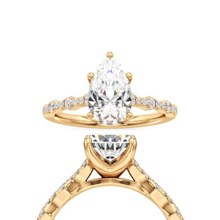 Kairi Elongated Cushion Station Diamond Band