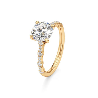 Kairi Elongated Cushion Station Diamond Band