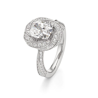 Kalliope Round Swirl Halo