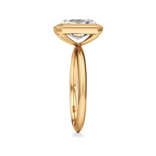 Knife Edge Plain Bezel Oval Engagement Ring