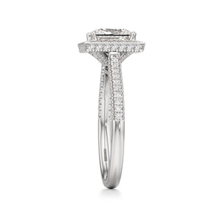 Lavender Round Halo with Pave Band