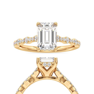 Liana Pear Station Diamond Band