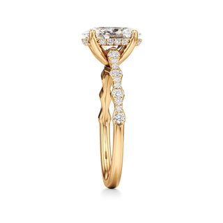 Liana Pear Station Diamond Band
