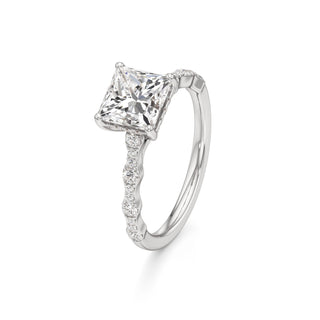 Liana Pear Station Diamond Band