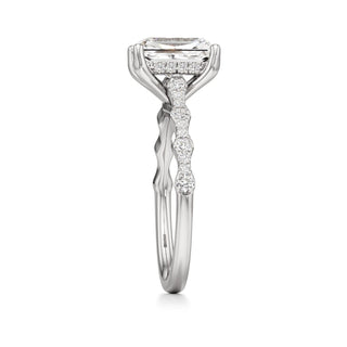 Liana Pear Station Diamond Band