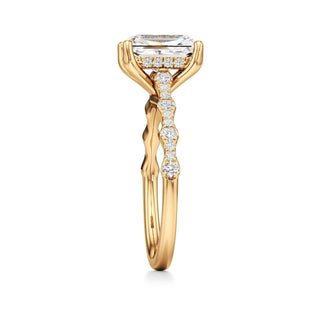 Liana Pear Station Diamond Band