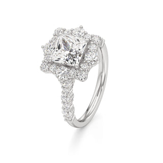 Lira Pear Kite Halo with Diamond Band