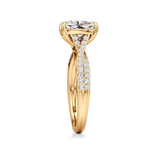 Maren Round Twisted Diamond Band