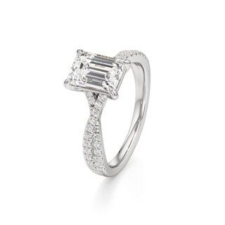 Maren Round Twisted Diamond Band