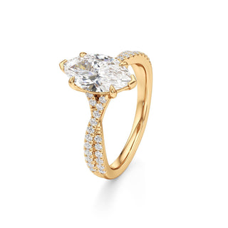 Maren Round Twisted Diamond Band
