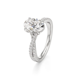 Maren Round Twisted Diamond Band