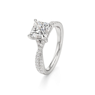 Maren Round Twisted Diamond Band