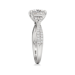 Maren Round Twisted Diamond Band
