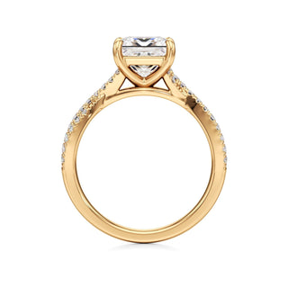 Maren Round Twisted Diamond Band