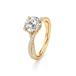 Maren Round Twisted Diamond Band