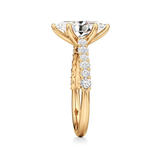 Mavis Round Shared Prong Diamond Band