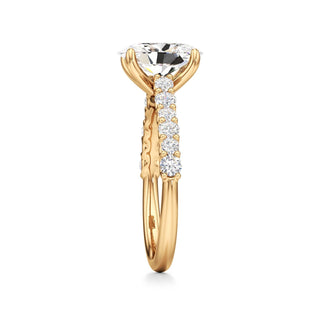 Mavis Round Shared Prong Diamond Band