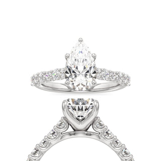 Mavis Round Shared Prong Diamond Band