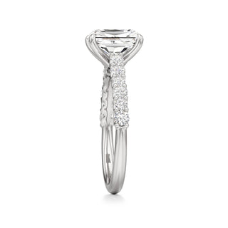 Mavis Round Shared Prong Diamond Band