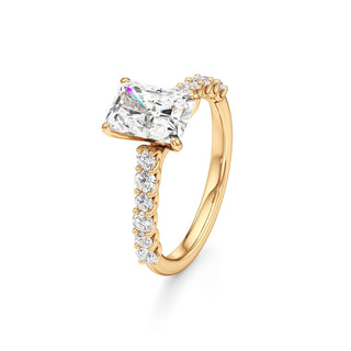 Mavis Round Shared Prong Diamond Band