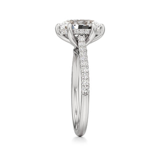 Roxy Pear Six Prong Hidden Halo
