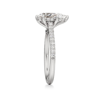 Roxy Pear Six Prong Hidden Halo