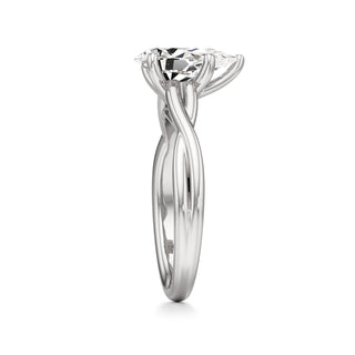 Seraphina Round Twisted Band