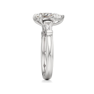 Serenity Round Three Stone Tapered Baguette