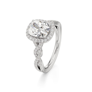 Sigrid Elongated Cushion Halo with Twisted Diamond Band