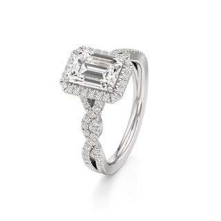 Sigrid Elongated Cushion Halo with Twisted Diamond Band