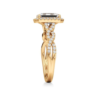 Sigrid Elongated Cushion Halo with Twisted Diamond Band