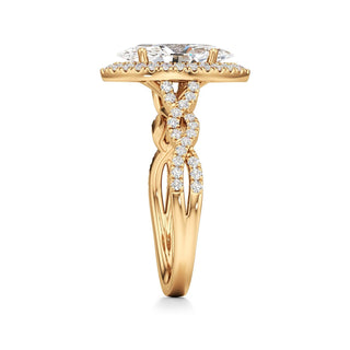 Sigrid Elongated Cushion Halo with Twisted Diamond Band
