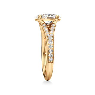 Split Beadset Set Basket Round Engagement Ring
