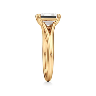 Split Plain Basket Marquise Engagement Ring