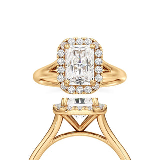 Split Plain Halo Round Engagement Ring