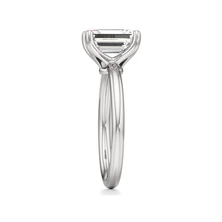Theia Round Classic Solitaire