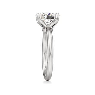 Theia Round Classic Solitaire