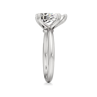 Theia Round Classic Solitaire