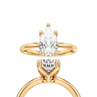 Theia Marquise Classic Solitaire