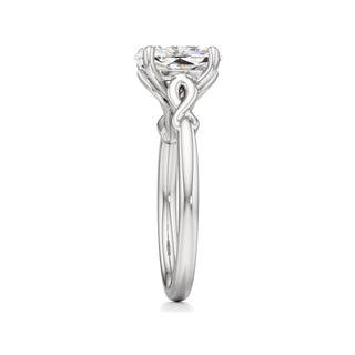 Tinsley Round Infinity Twist Band