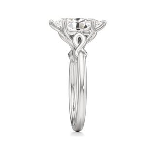 Tinsley Round Infinity Twist Band
