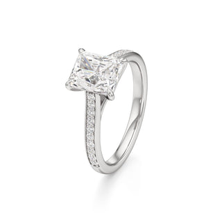 Uma Pear Pave Band Cathedral
