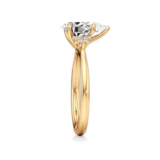 Una Round Cluster Accent Band