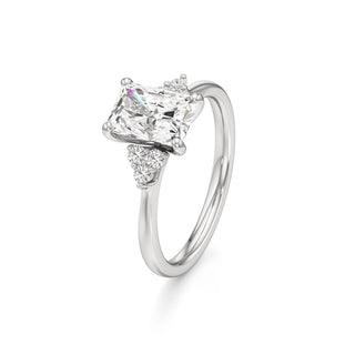 Una Round Cluster Accent Band