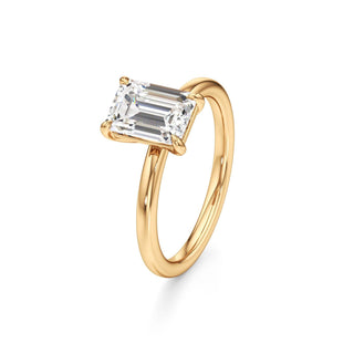Valeria Round Hidden Halo Solitaire