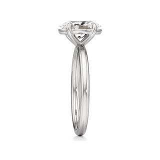 Valeria Round Hidden Halo Solitaire
