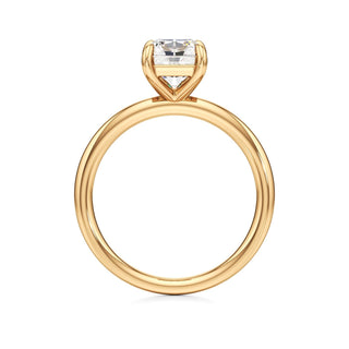 Valeria Round Hidden Halo Solitaire