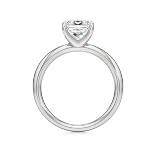 Vionna Round Classic Solitaire