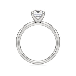 Vionna Round Classic Solitaire