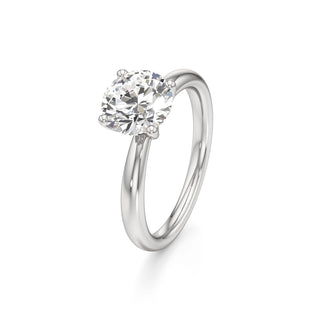 Vionna Round Classic Solitaire